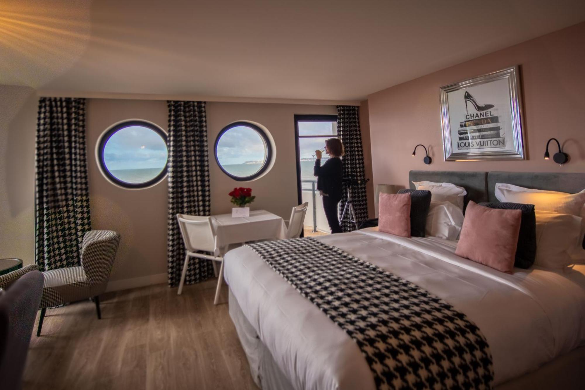 Le Paquebot Otel Villerville Dış mekan fotoğraf